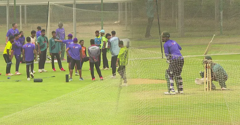 অনুশীলনে বাংলাদেশ দলের ক্রিকেটাররা